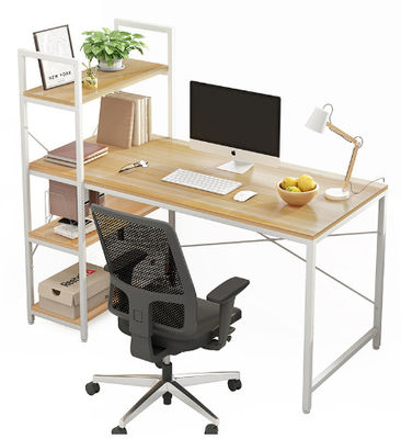 木製のデスクトップの鋼鉄オフィスのテーブル