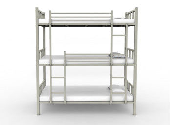 学校家具の金属の二段ベッドのTribed大きいスペース ベッドの寝室フレームの頑丈な大人3つの層の金属のベッド